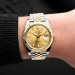 Rolex Datejust for Men - 126333, Gold Dial - Image 3