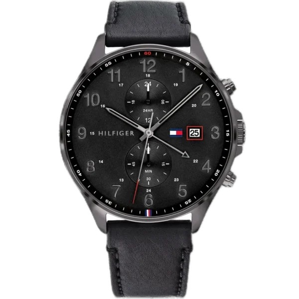 Embrace timeless style with this original Tommy Hilfiger watch. This authentic timepiece, reference 1791711 (West model), features a sophisticated black dial and a classic black genuine leather strap.