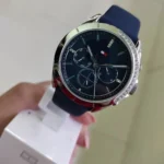 ⁦ساعة تومي هيلفيغر للنساء 1782389، مينا كحلية⁩ - الصورة ⁦5⁩