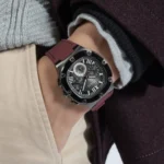 ⁦ساعة جيس هيد لاين للرجال – GW0571G4، مينا رمادية واستيك أحمر⁩ - الصورة ⁦8⁩