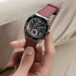 ⁦ساعة جيس هيد لاين للرجال – GW0571G4، مينا رمادية واستيك أحمر⁩ - الصورة ⁦10⁩