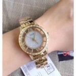 ⁦ساعة جيس اثيريال للسيدات – W1013L2، مينا أبيض/فضي⁩ - الصورة ⁦4⁩