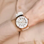 ⁦ساعة جيس أثينا للسيدات – GW0030L3، مينا بيضاء⁩ - الصورة ⁦9⁩