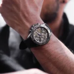 ⁦ساعة هوجو بوس أدميرال كرونوغراف للرجال 1513967 - مينا باللون الأخضر⁩ - الصورة ⁦6⁩