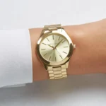 ⁦ساعة مايكل كورس حريمي MK3179 "سليم رانواي ميناء ذهبي فاخر،⁩ - الصورة ⁦8⁩