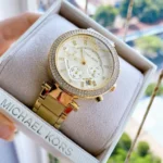 Michael Kors Women's Parker Watch MK5632, Dazzling Gold-Tone Dial. - Image 8