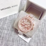 ⁦ساعة مايكل كورس حريمي MK6452 "رن" بلون نحاسي فاخر أحادي اللون.⁩ - الصورة ⁦9⁩