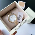 ⁦ساعة مايكل كورس حريمي MK7084 "ميندي"بلون فضي.⁩ - الصورة ⁦11⁩