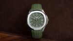 Patek Philippe Aquanaut Watch-For Men green - Image 3