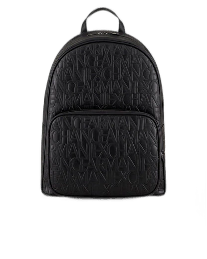 شنطة ظهر رجالية أرماني إكسشينج AX، جلد طبيعي أسود بنقش لوجو بارز بالكامل، جيب أمامي بسوستة، تصميم عصري راقٍ.
