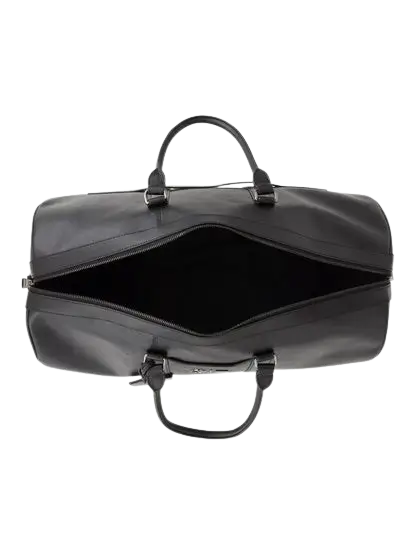 Tommy Hilfiger Travel Bag: Large black 100% leather duffle travel bag with reinforced handles and 51cm length for weekend trips.