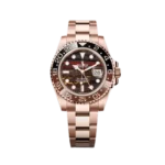 "5 لقطات مذهلة توضح تفاصيل ساعة رولكس جي إم تي ماستر II الأسطورية بمينا نحاسي وسوار روز جولد، تبرز التصميم الفاخر بمقاس 40 ملم."