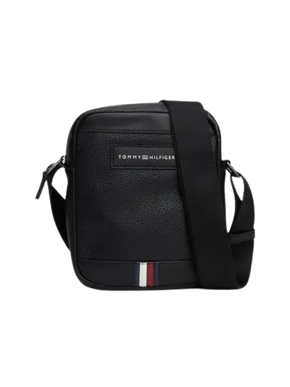 "5 Incredible close-up angles of the Legendary Tommy Hilfiger Bag Business Crossover in black genuine leather, featuring the executive 6 cm depth and polished hardware."
